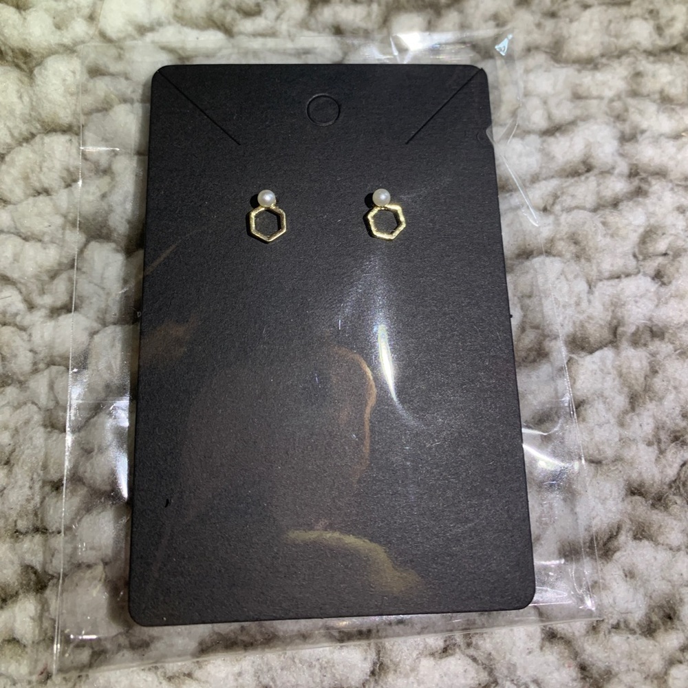Golden Hexagon Earrings w/ a Tiny Pearl
